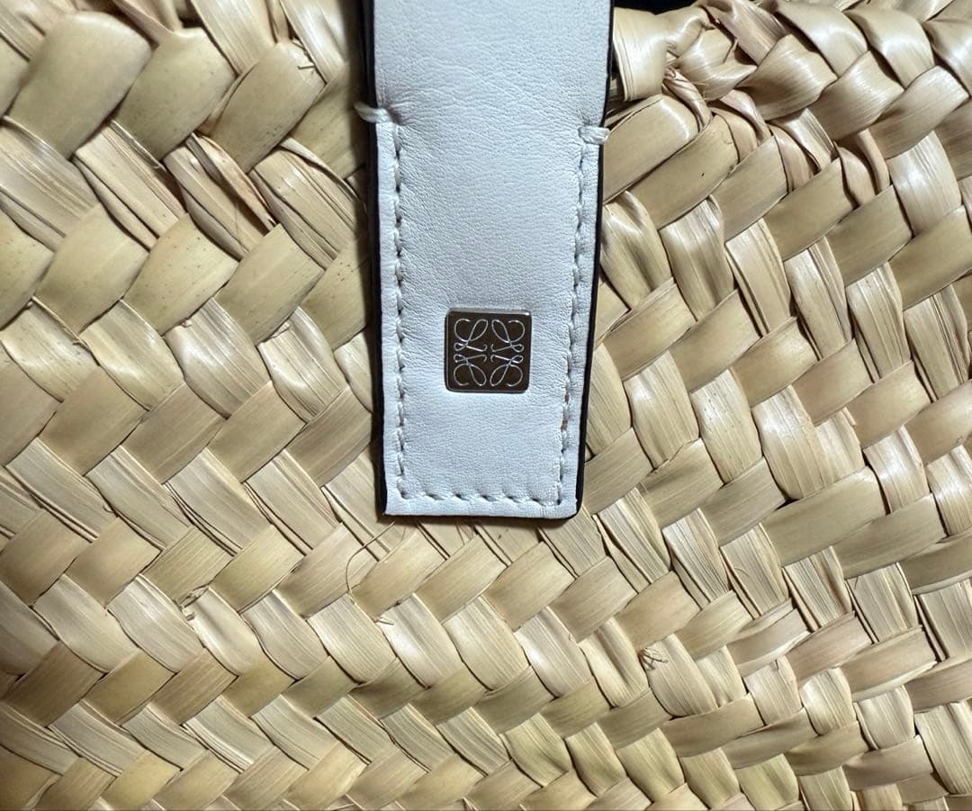 ラビちゃん　LOEWE ロエベ バスケットバッグ　カゴバック ミディアム
