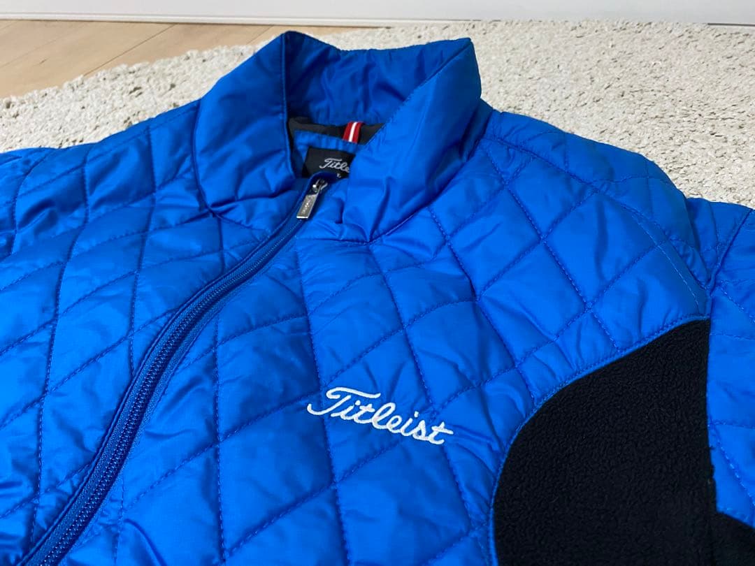 【美品】Titleist タイトリスト 中綿 キルティング フルジップ Ｌ 青