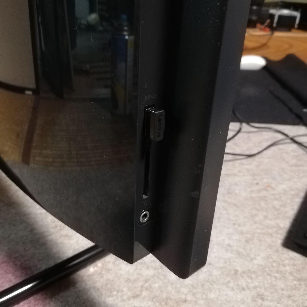 レノボ 超狭枠22インチ　Ryzen 5 3500U　256SSD+HDD/8G