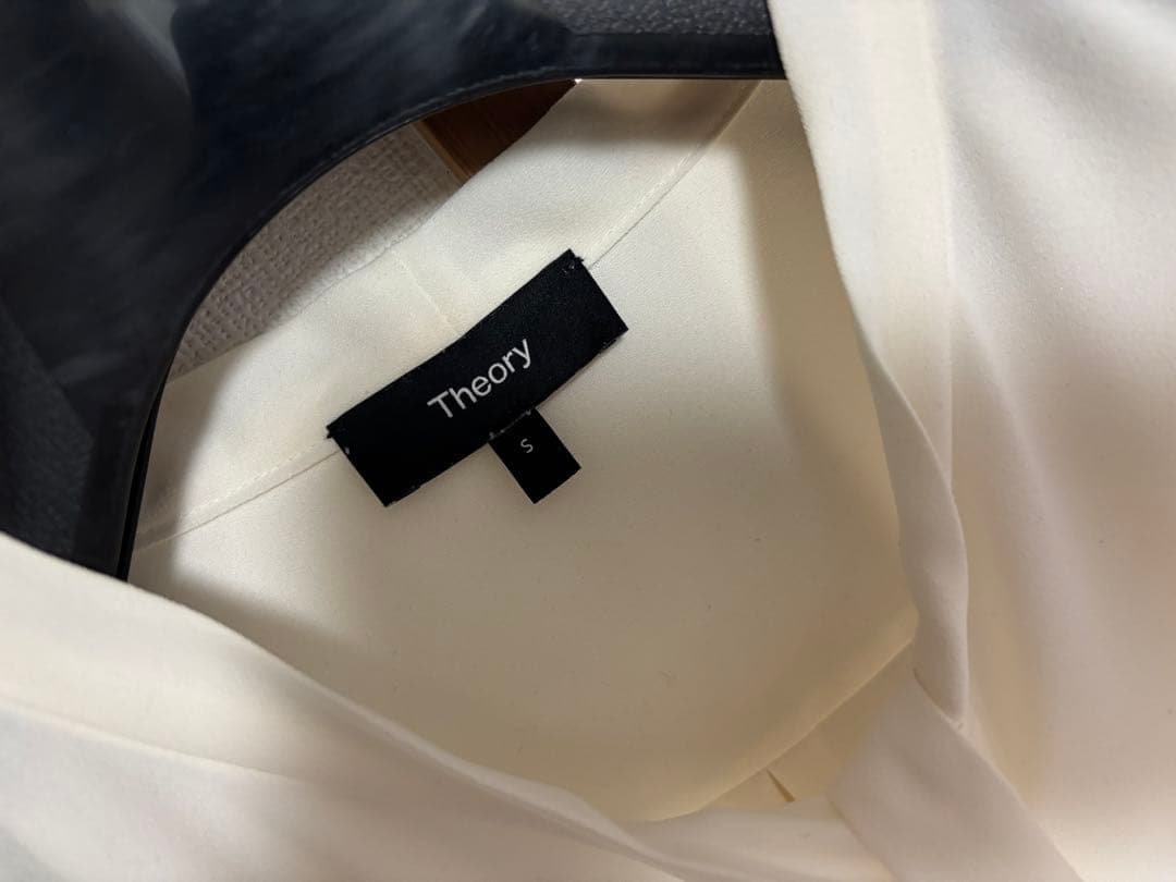 Theory Prime ette Tie Blouse Sアイボリー