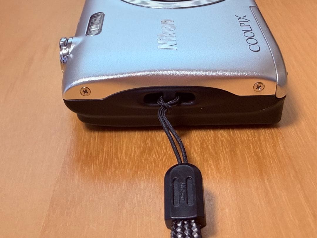 動作確認済 Nikon COOLPIX A100 コンパクトデジタルカメラ