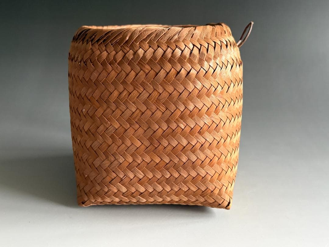 堀内宗完　兼中斎好　一位籠花入　茶道具　表千家