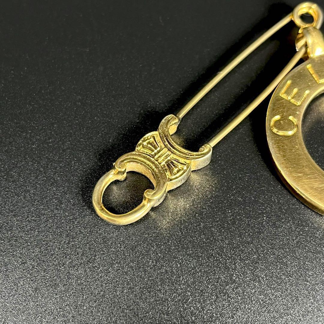 希少✨ CELINE　ブローチ　トリオンフ　サークルロゴ　刻印　ゴールド