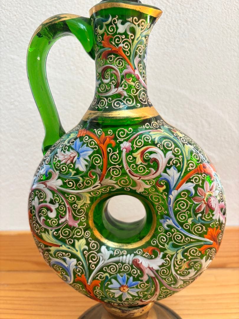 MOSER モーゼル　美しいガラス製ピッチャー 緑　金彩