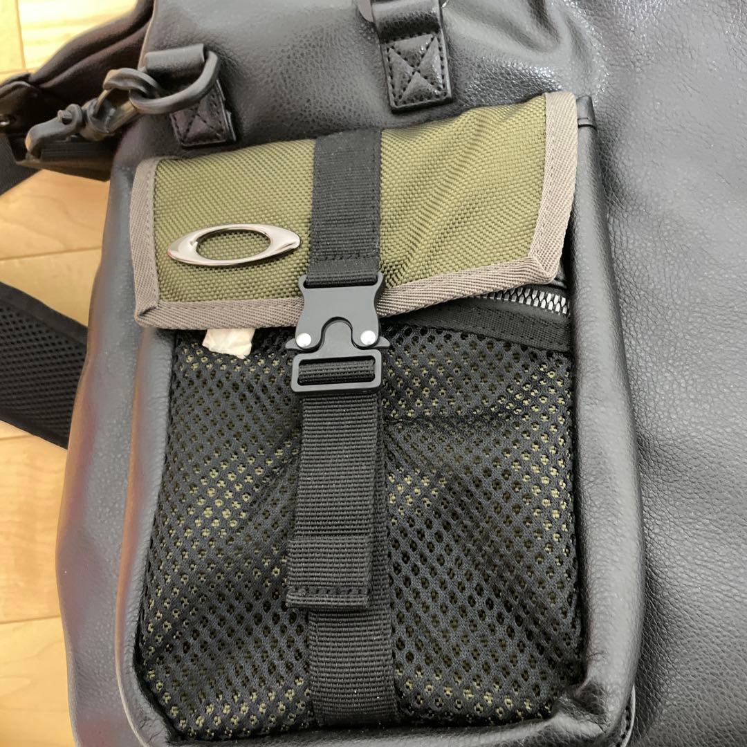 Oakley ブラックトートバッグ 大型