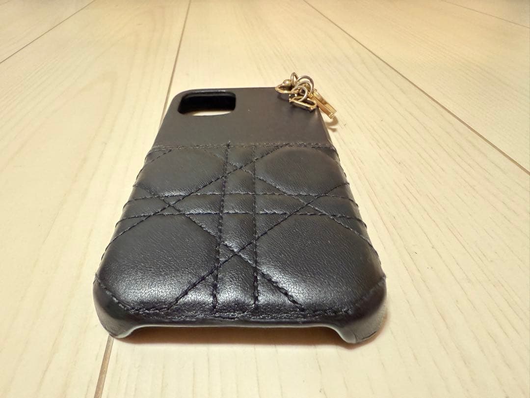 [専用papikoさん]Dior ブラック iPhoneケース チャーム付き