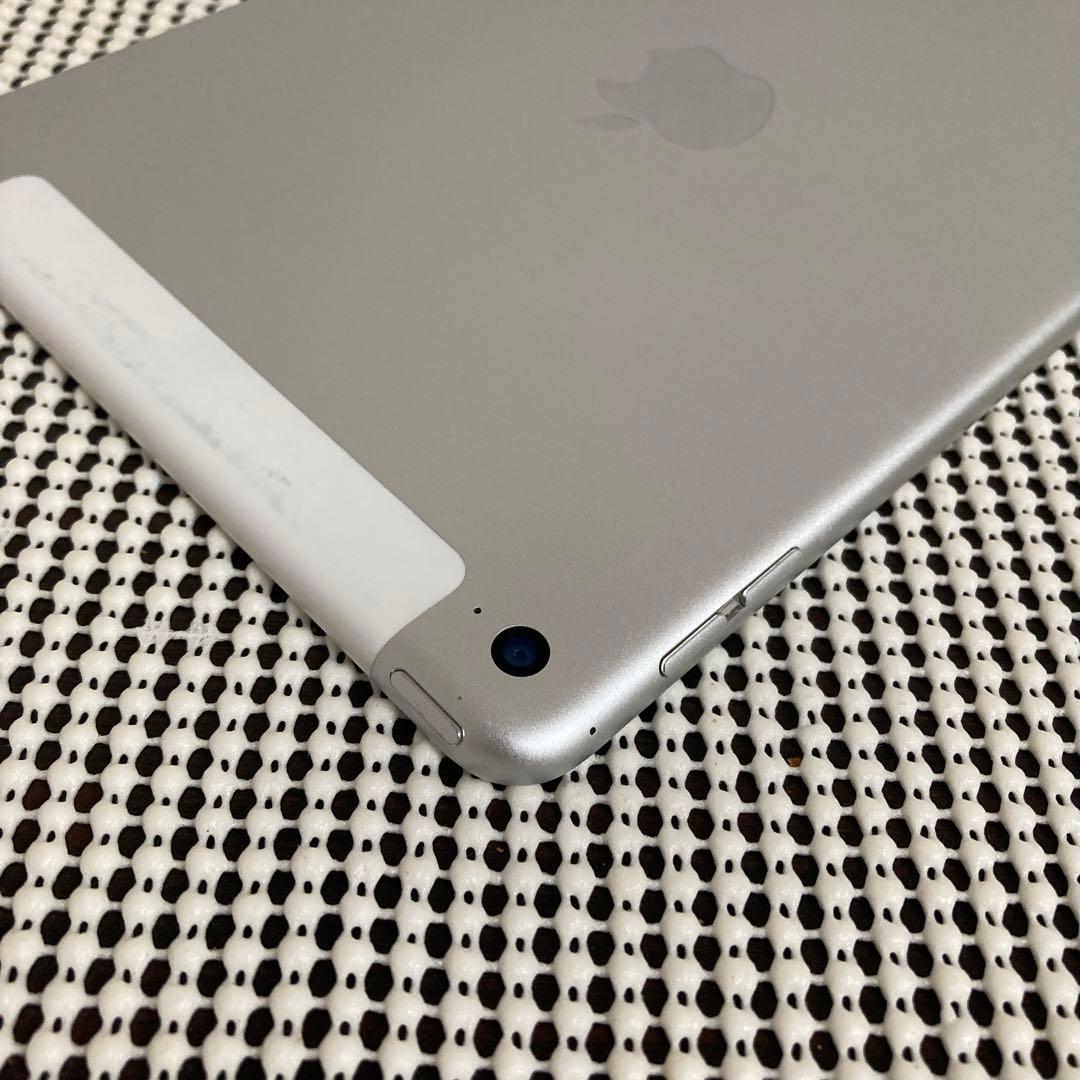 919【早い者勝ち】iPad mini4 第4世代 32GB SIMフリー☆