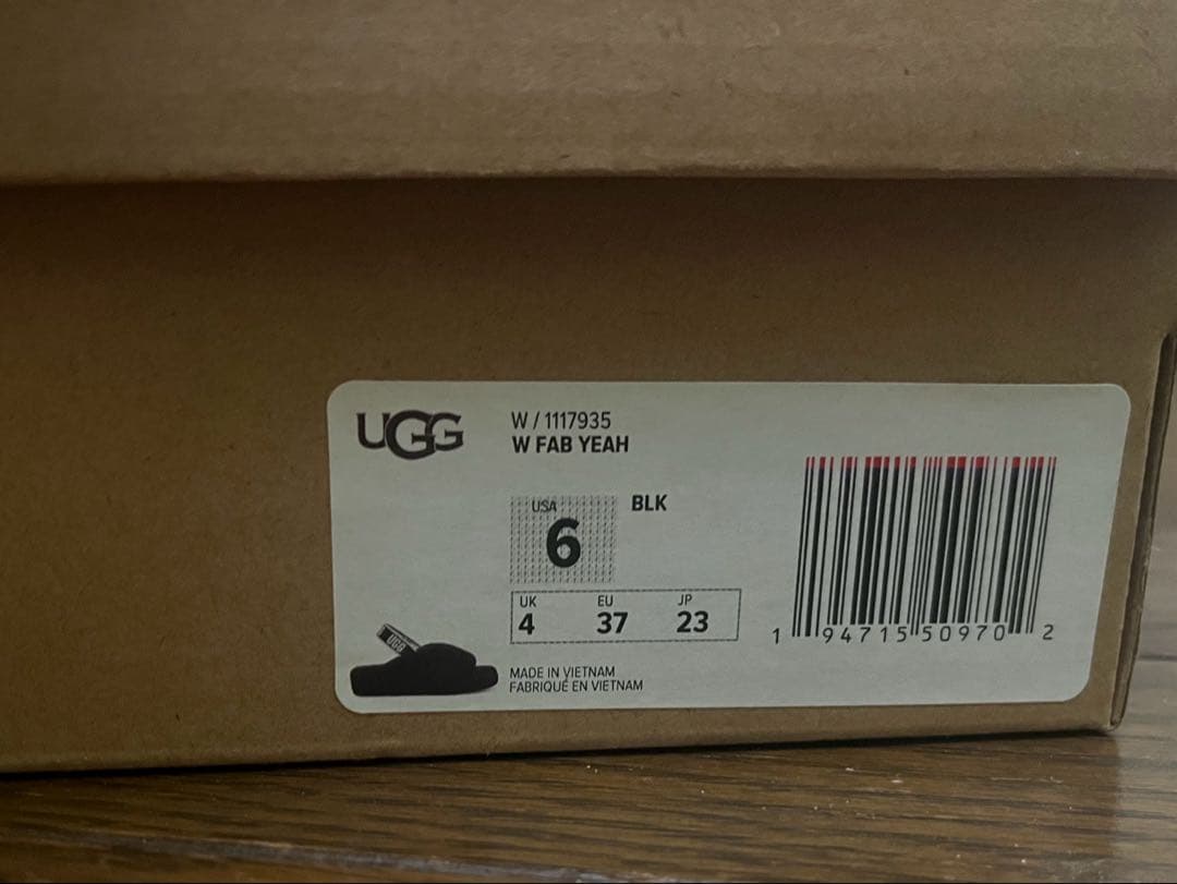 UGG 希少デザインFAB YEAH 1117935 ブラック 23cm 新品