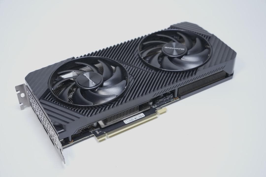 グラフィックボード・グラボ・ビデオカード GAINWARD RTX4070 GHOST