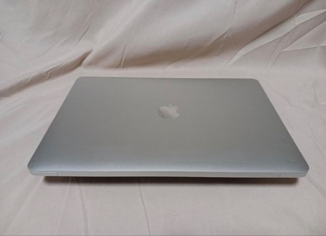 MacBook Air（Retina, 13-inch, 2020)　A2179