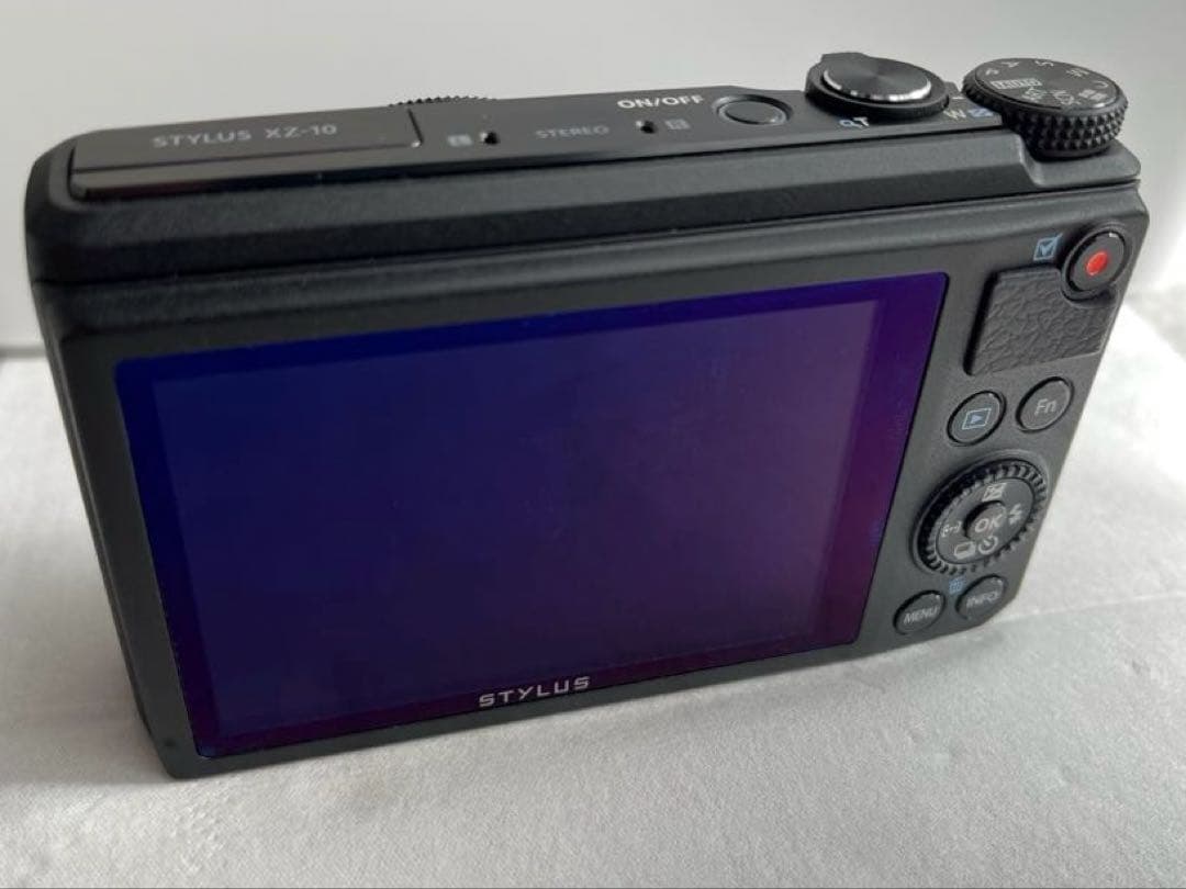 OLYMPUS STYLUS XZ-10 コンパクトデジタルカメラ