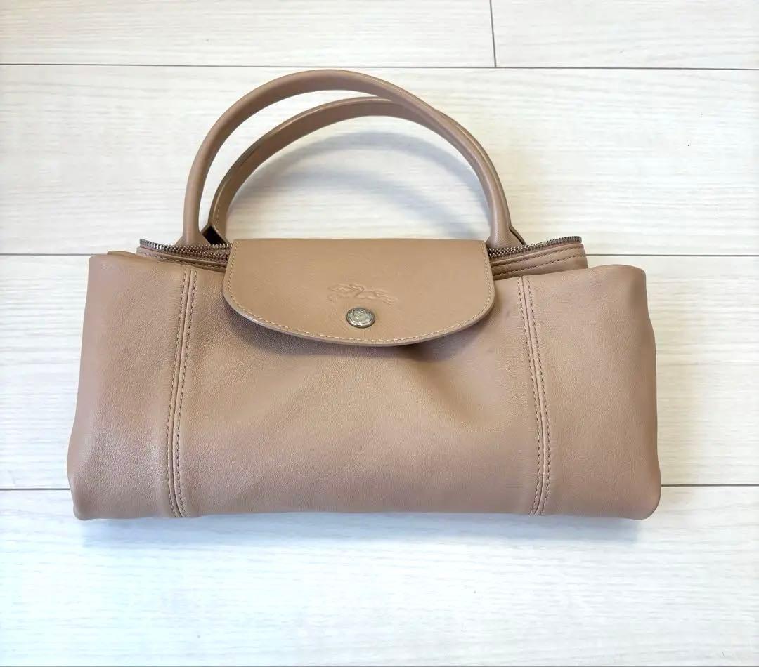 美品♡【ロンシャン】プリアージュキュイールL ベージュ