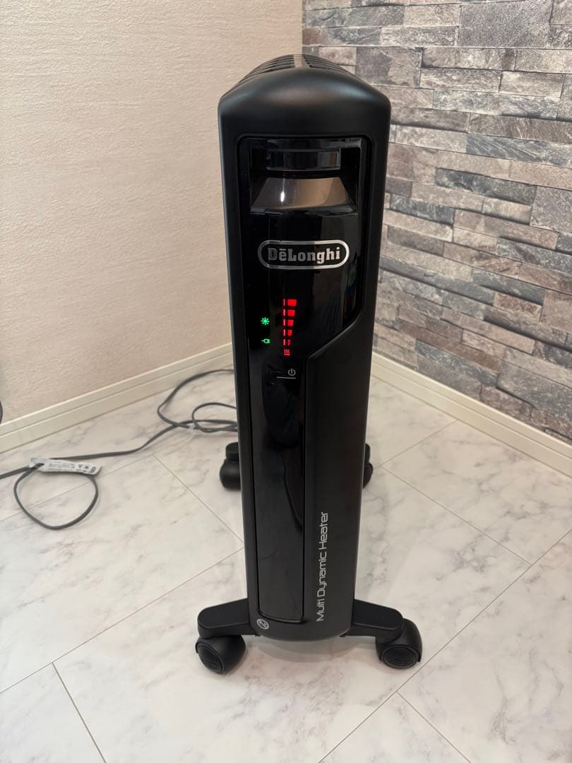 た*い様 DeLonghi マルチダイナミックヒーター MDH15-BK