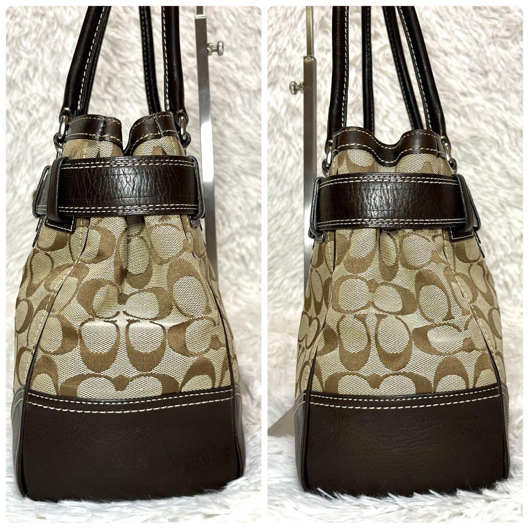 良品 COACH シグネチャー キャンバス ハンドバッグ ブラウン 金具