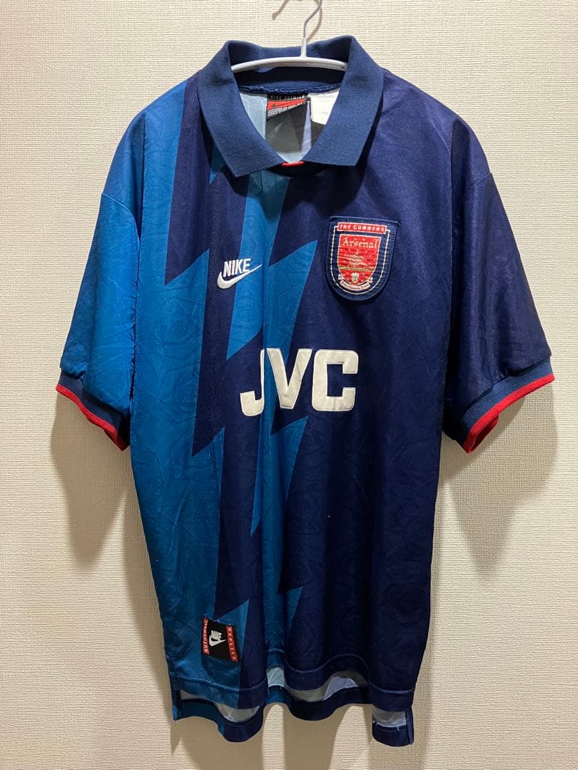 Nike アーセナル ベルカンプユニフォーム