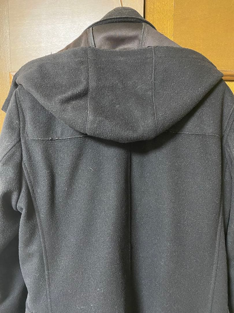 PRADAダッフルコート