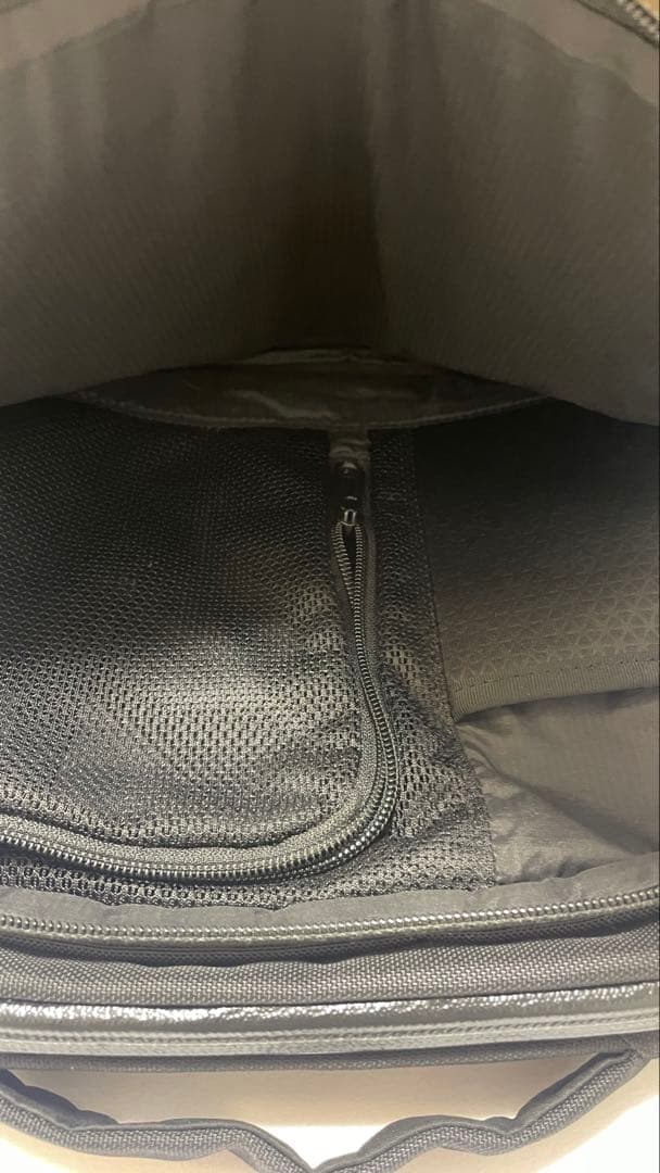 THE NORTH FACE シャトルデイパック スリム 黒 15.5L