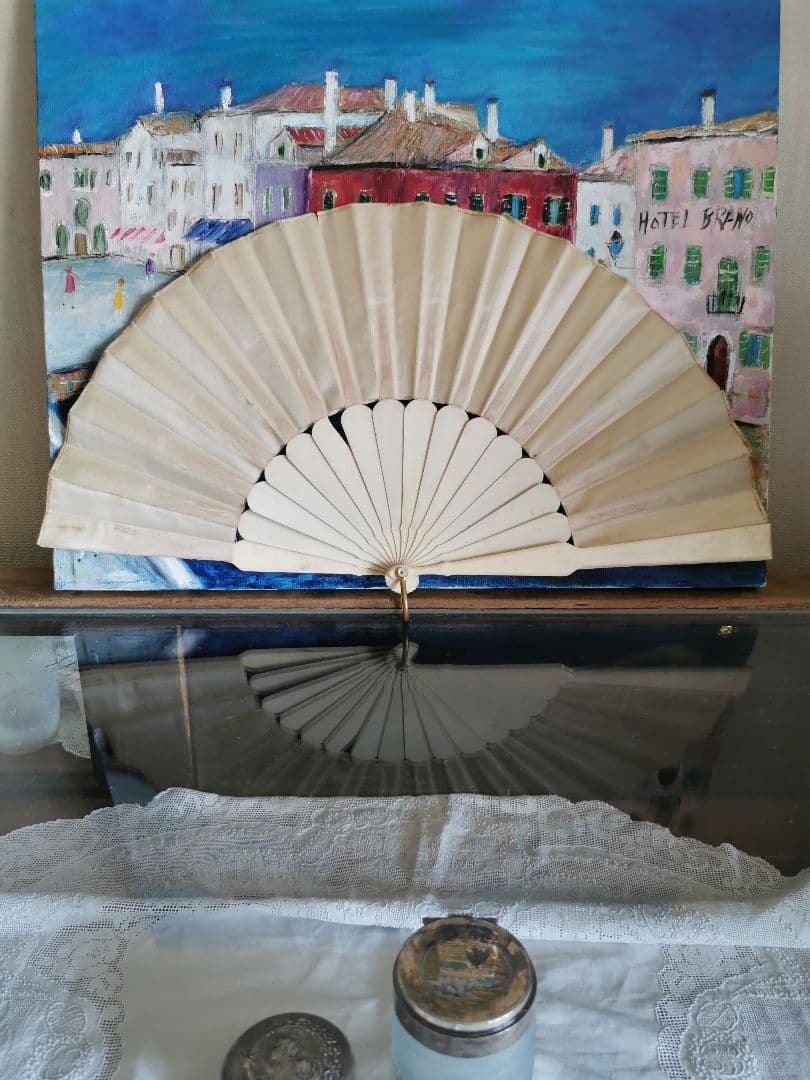 アンティークブルージュ ロザリンペルレ レースファン シルク 象牙色スティック