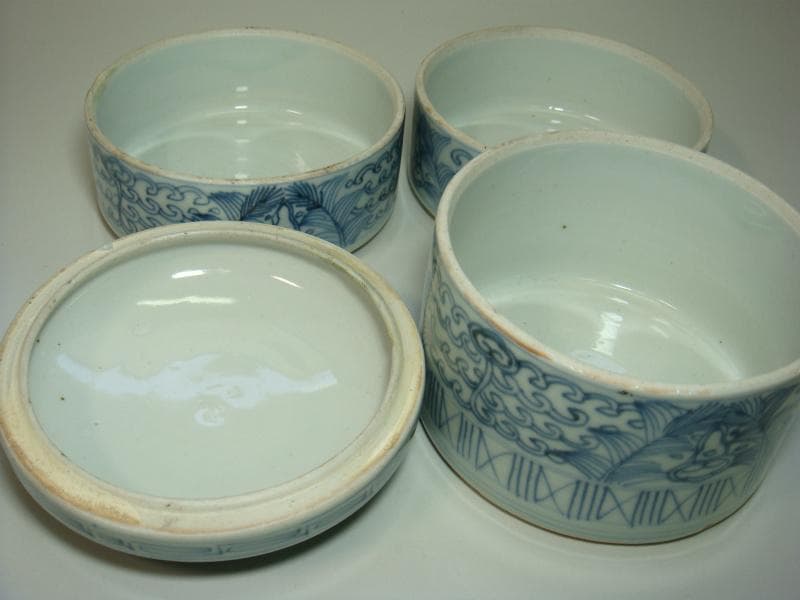 鉢■古伊万里 古い染付三段重 青海波文様 重鉢 花唐草 古陶磁器 時代物 骨董■