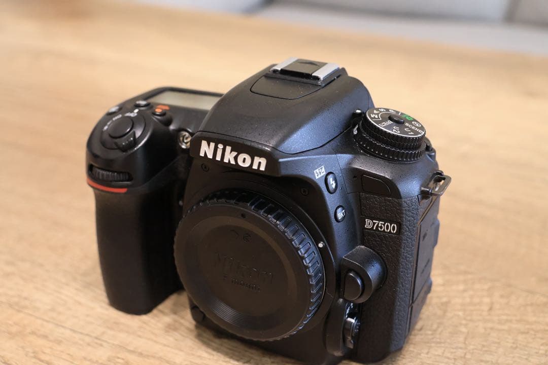 Nikon D7500 ボディ 一眼レフカメラ