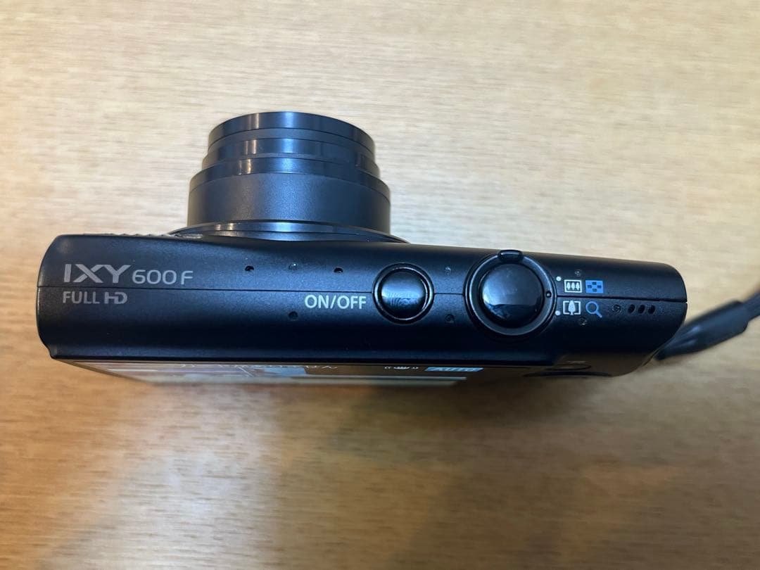 【美品】Canon IXY 600F ブラック 本体と充電器