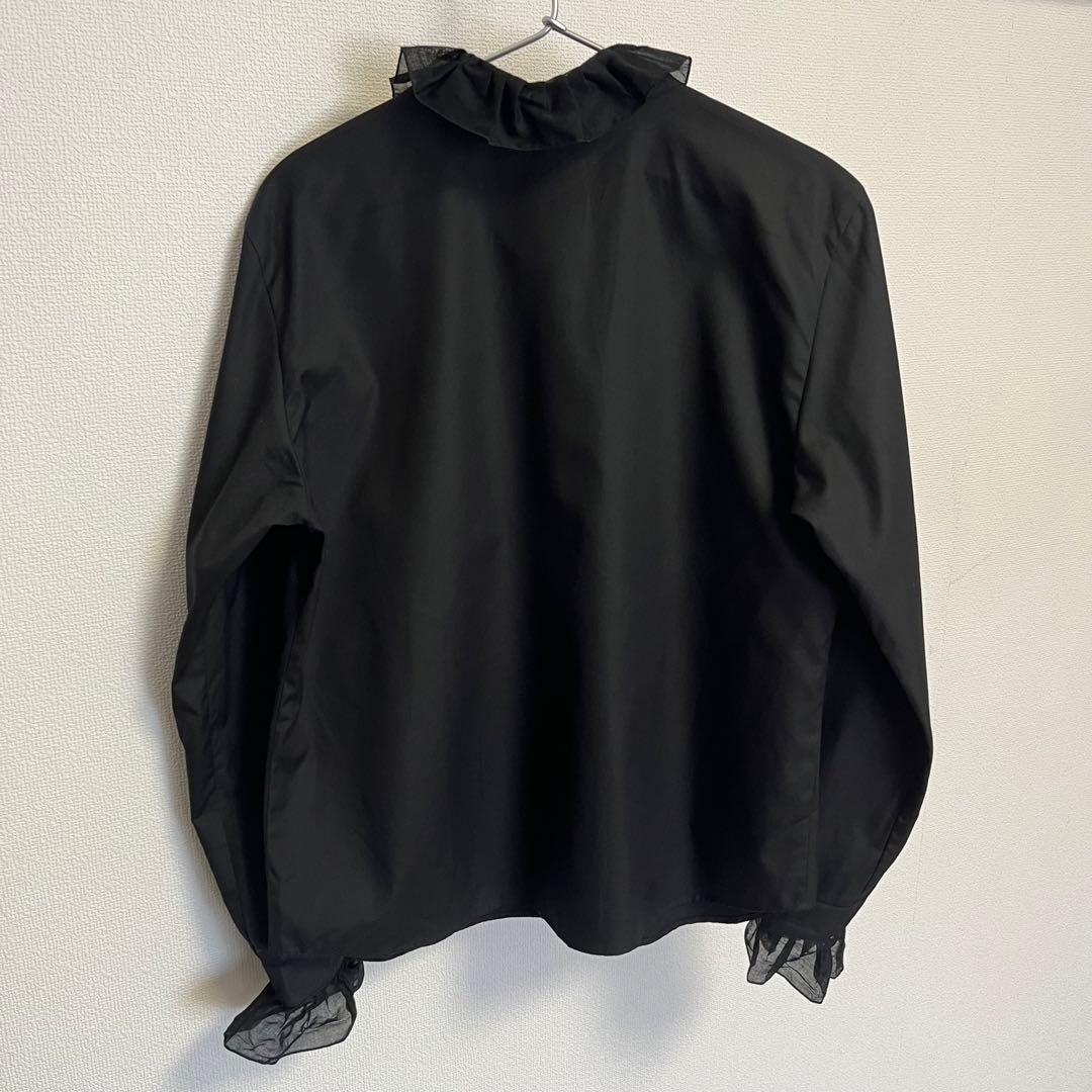 アニエスベー agnes b. ラッフルブラウス