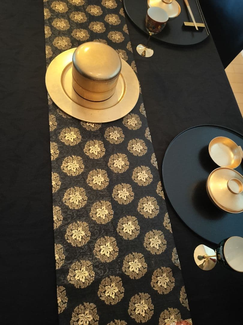 A745高級‼️ひな祭り‼️手毬模様‼️袋帯テーブルランナー2m16cm