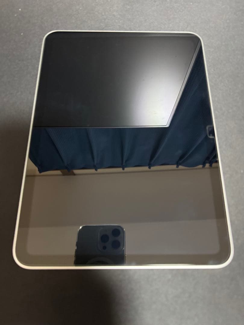 iPad 第11世代 128GB シルバー