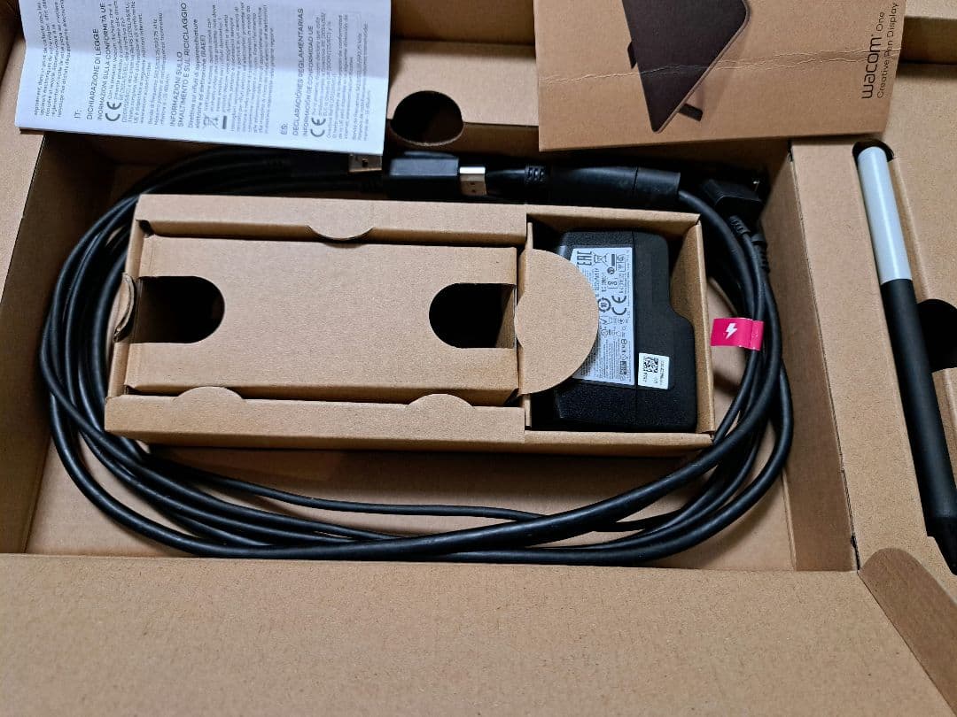 【Wacom】 One Creative Pen Display