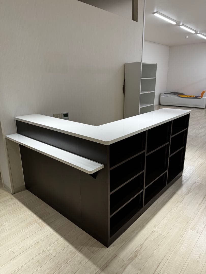 受付カウンター