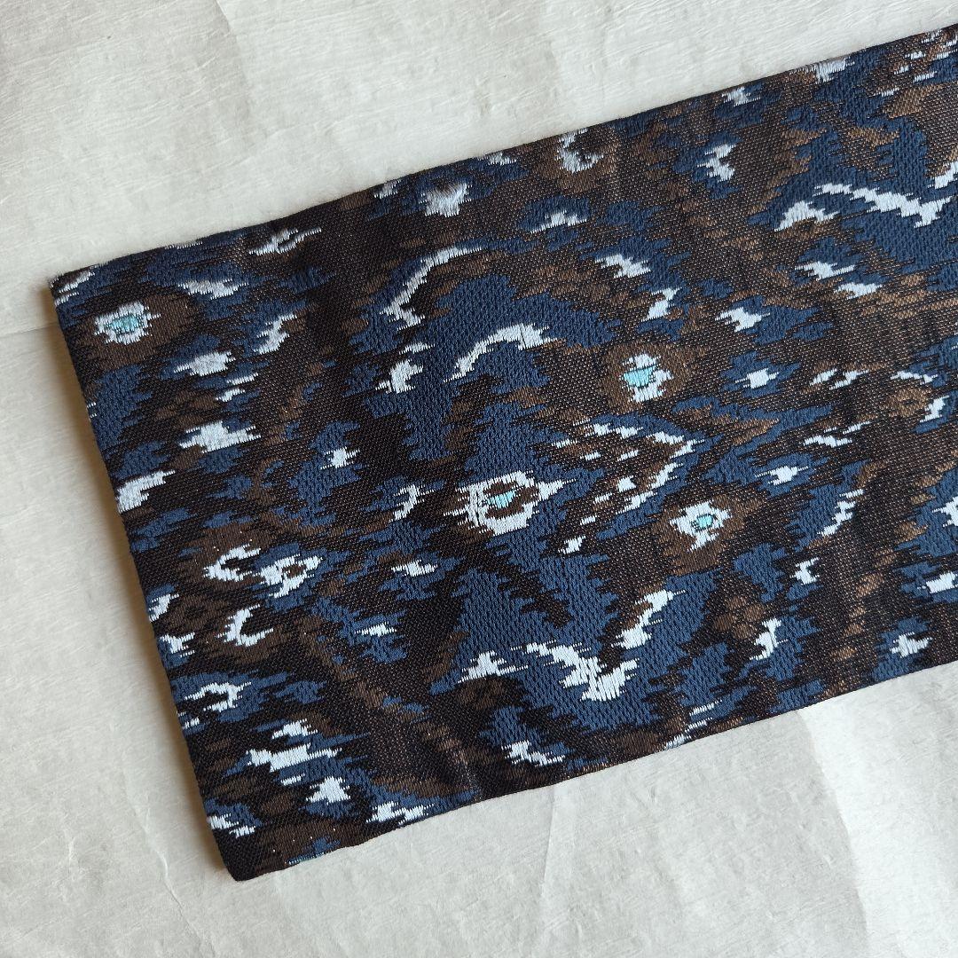 モダンな装いにも　上品な光沢を楽しむ　西陣名古屋帯