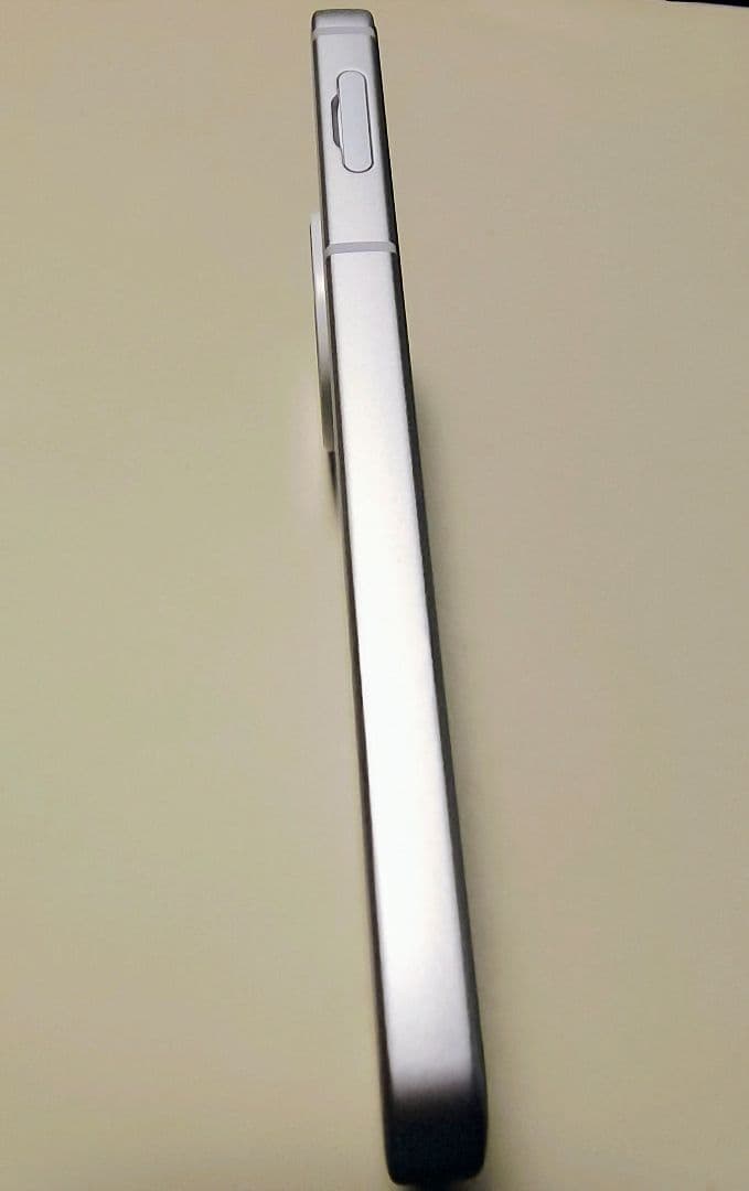 AQUOS sense9 SIMフリー 128GB スマホ 本体 ホワイト