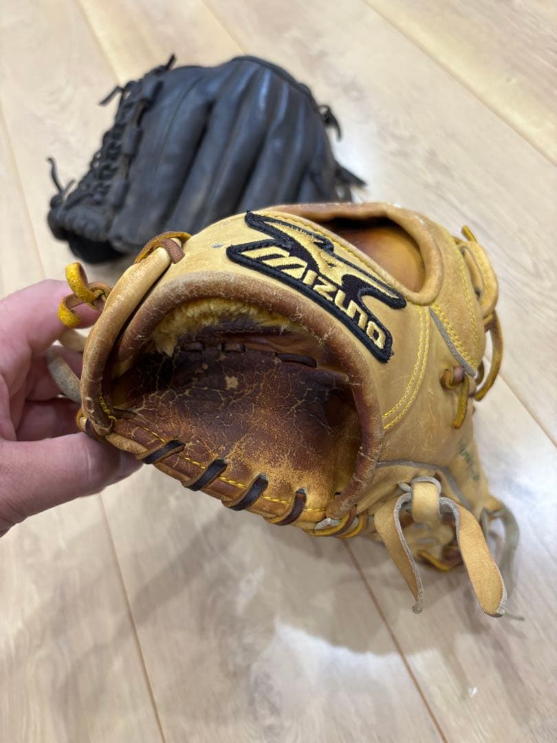 ミズノプロイチローモデル硬式グローブ！SSK硬式オーダーグローブ！２つセット売り