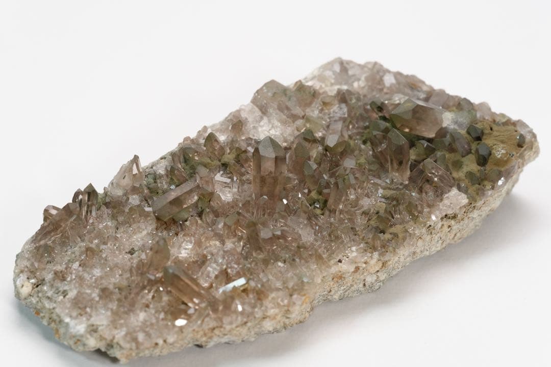 【グリーンキャップ】スモーキークォーツ スイス産 125×75×32mm