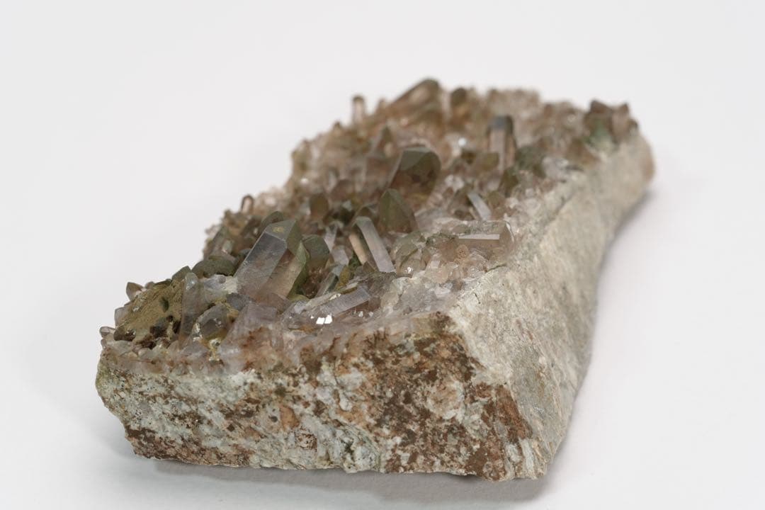 【グリーンキャップ】スモーキークォーツ スイス産 125×75×32mm