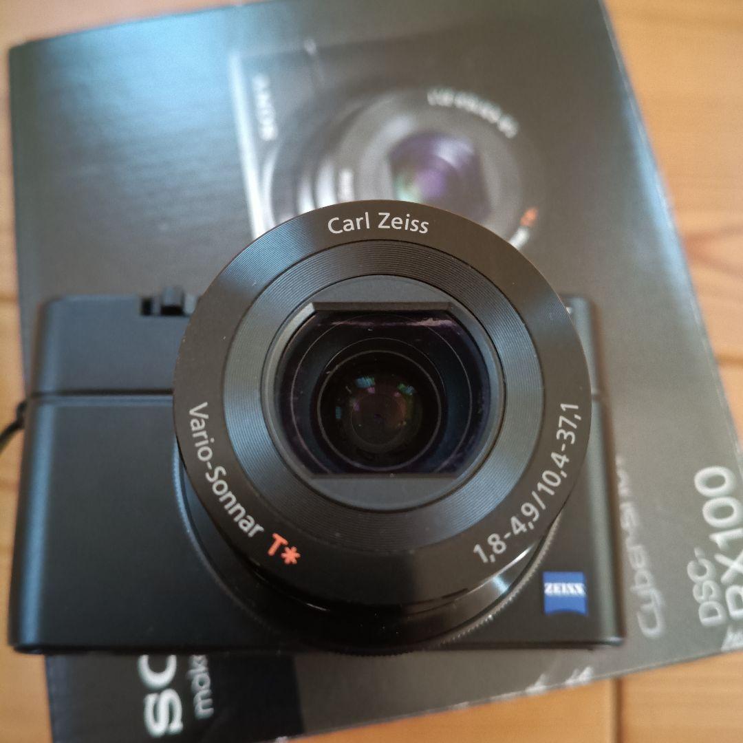 高級コンデジ SONY Cyber-shot DSC-RX100【初代】