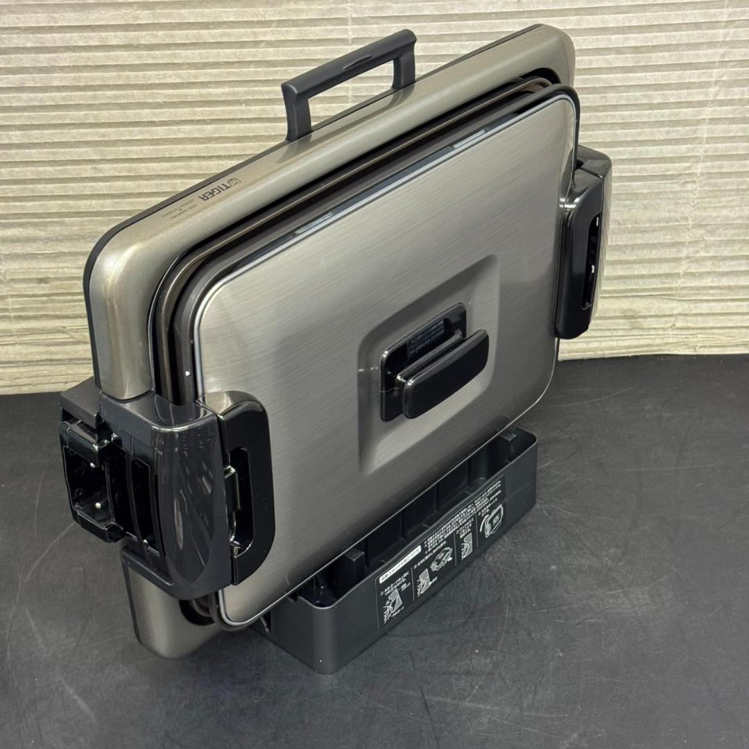 ☆タイガー　ホットプレート　これ1台　CRV-B300　2016年製　長期保存品