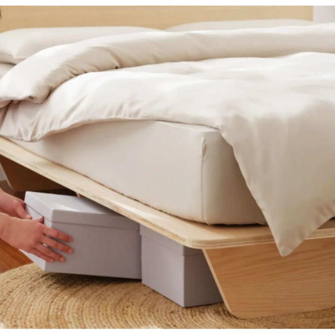 コアラ　木製ダブルベッドフレーム スリットデザイン