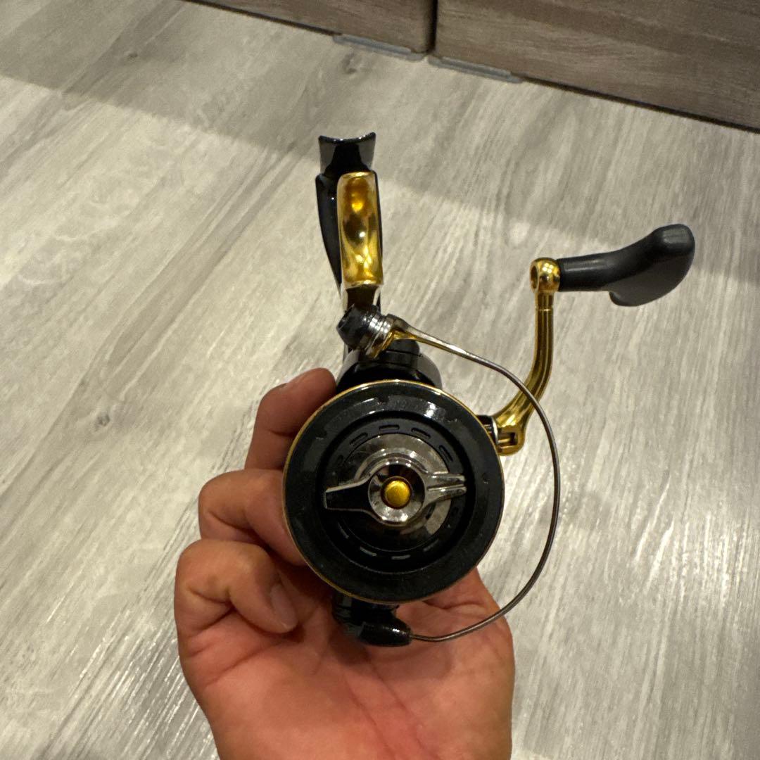 シマノ　BBX DESPINA 2500DXG