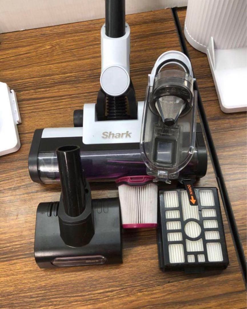 Shark LC351J WH コードレススティッククリーナー 送料無料