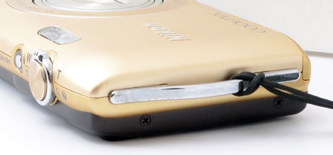 専用★スマホ転送OK！Nikon COOLPIX S3300★付属品多数