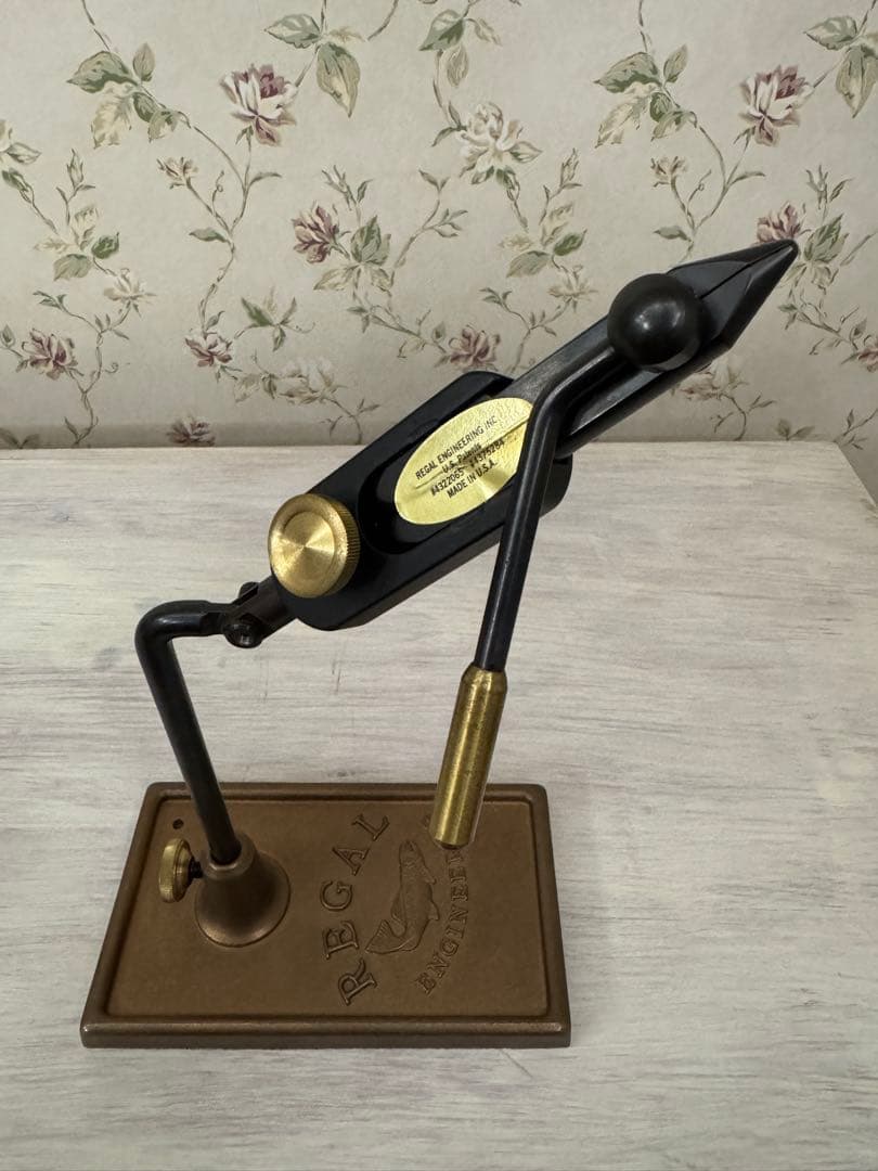 REGAL タイイングツール ブラック ブラス