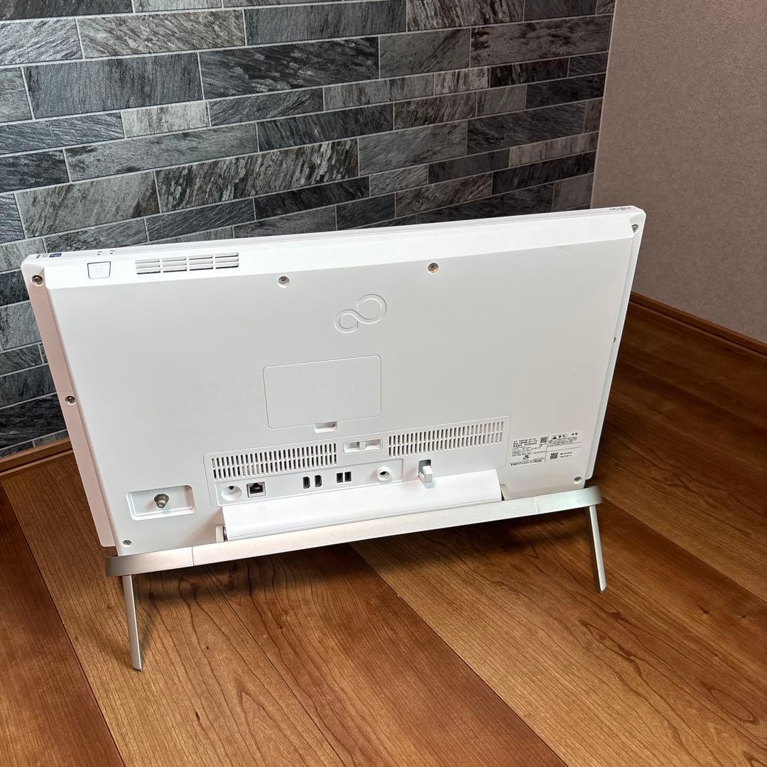 富士通 一体型デスクトップパソコン FMV WF3F17D office付き