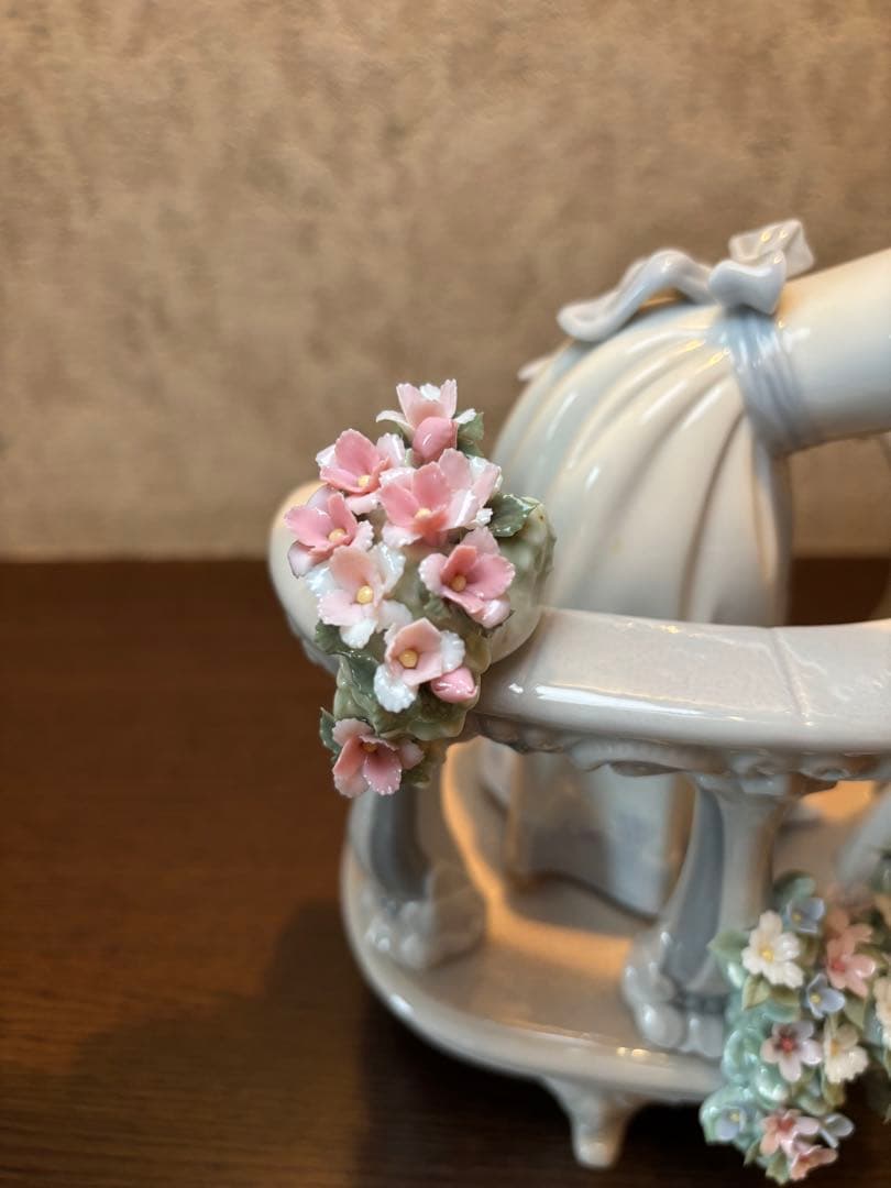 ★最終値下げ★リヤドロ　バルコニーの朝