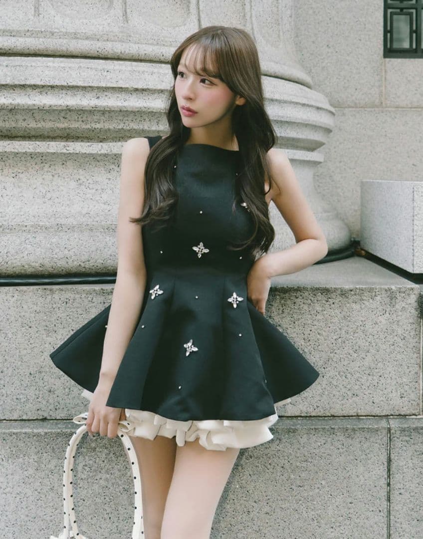 Darich ダーリッチ ビジューフレアバルーンミニドレス