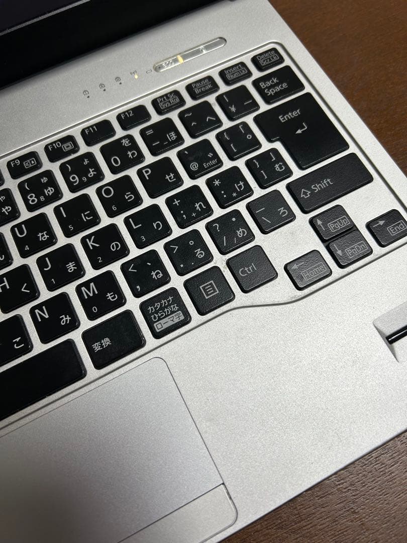 Fujitsu LIFEBOOK ノートPC