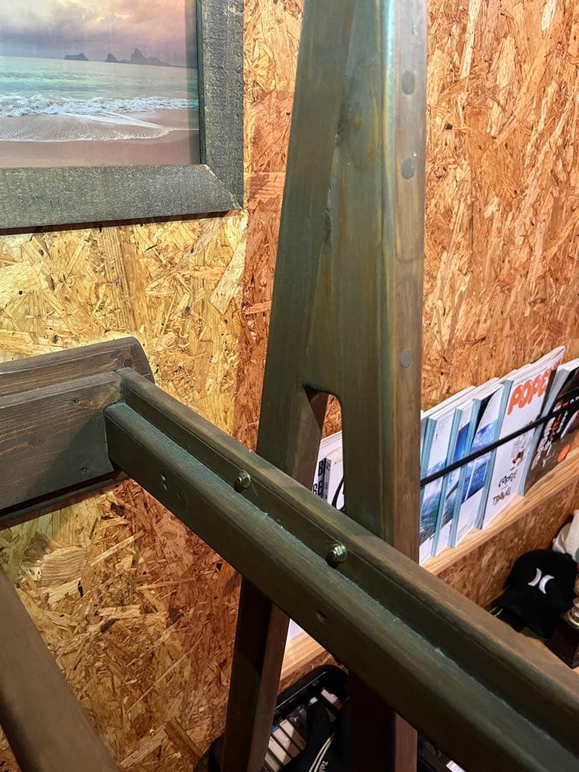 波*郎様 木製サーフボードラック