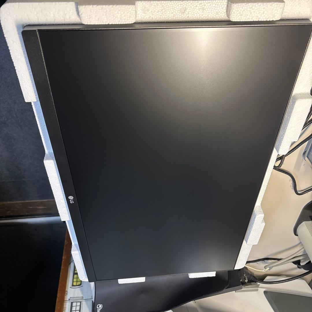 LG WQHDモニター　LG 24QP500-B 23.8インチ