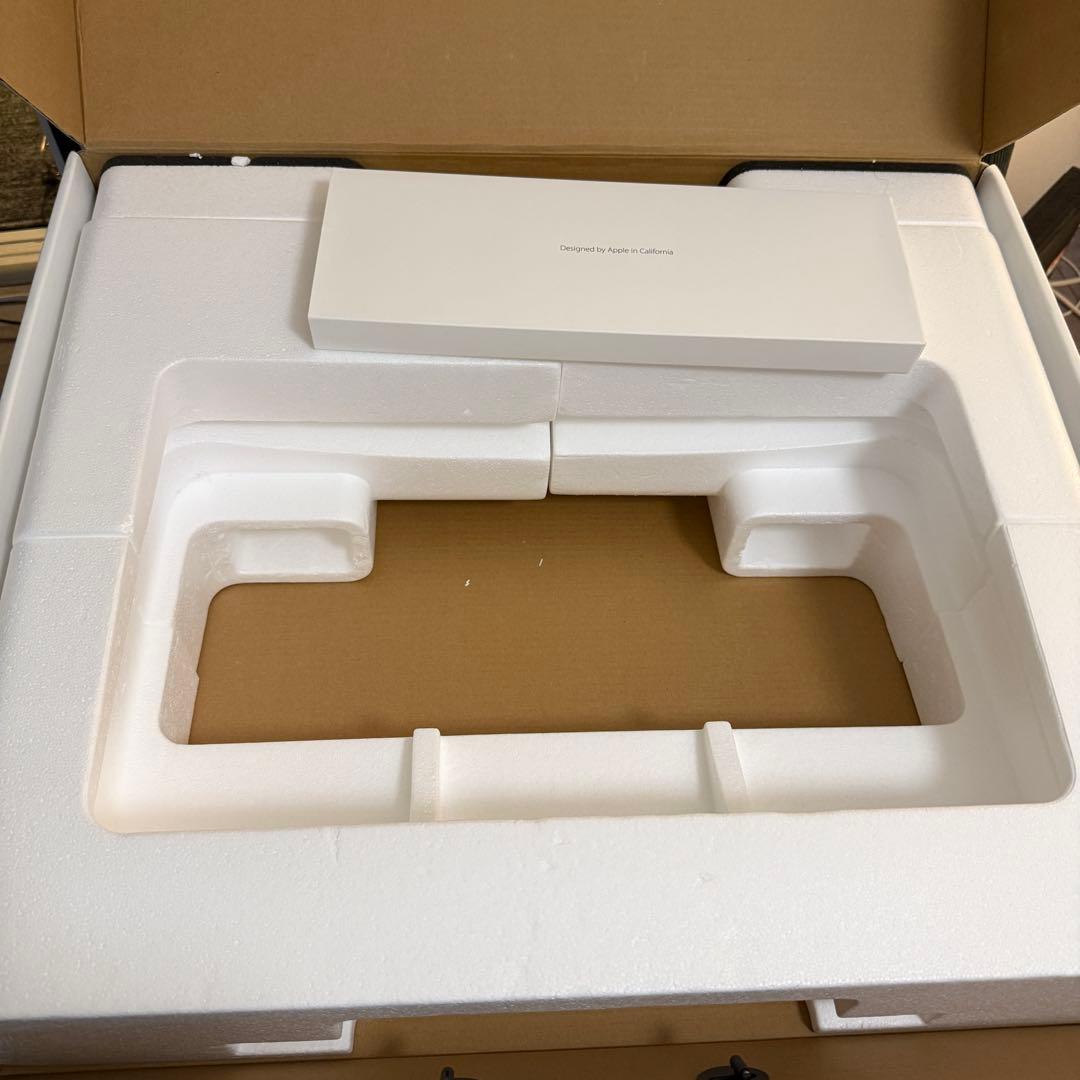 Apple iMac 2017 Retina 4K メモリ16GB SSD256