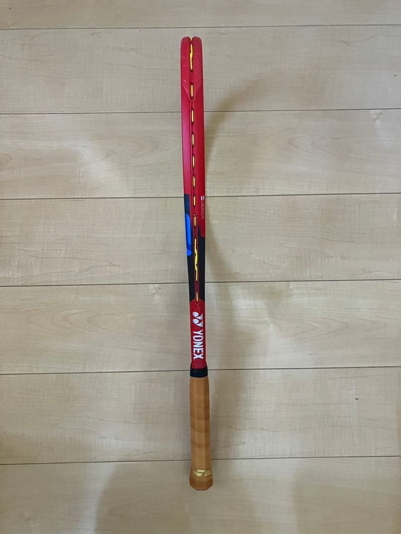 テニスラケット　ヨネックス　VCORE 100 ブイコア 100 G3